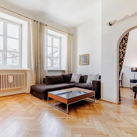 Apartment Timeless Old Town By Ecru Wwa83 *