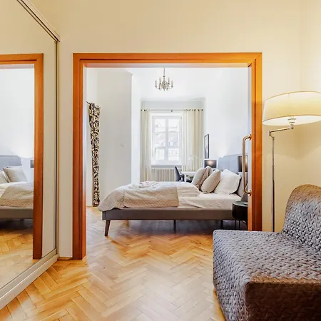 Apartman Timeless Old Town By Ecru Wwa83